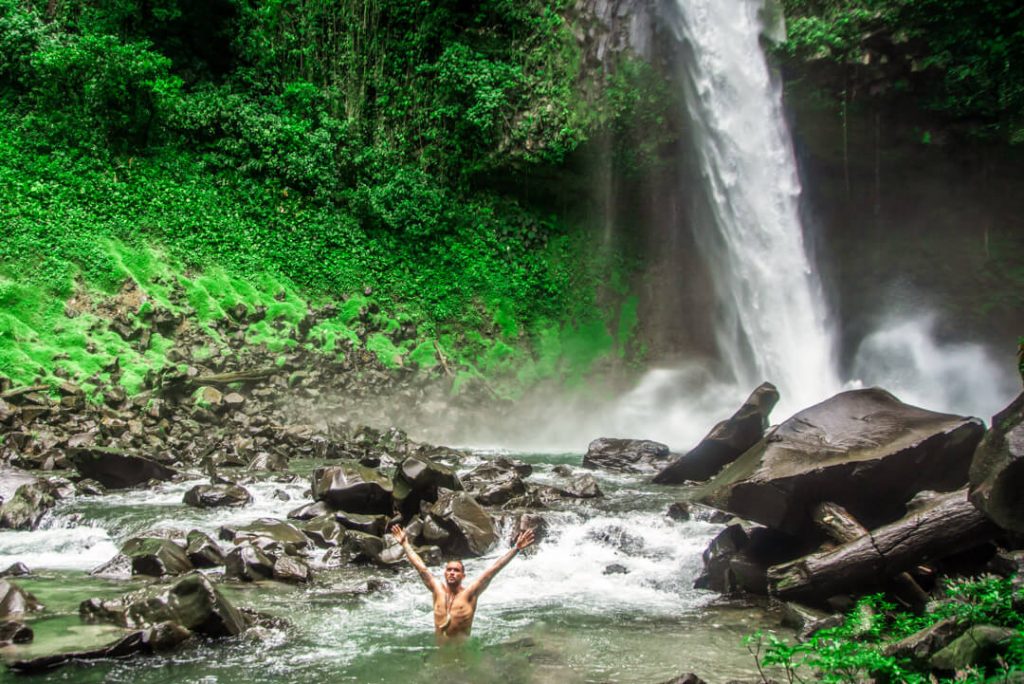 Catarata del Rio Fortuna Costa Rica